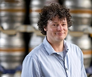 Adnams Head Brewer on what makes Adnams Extra special 